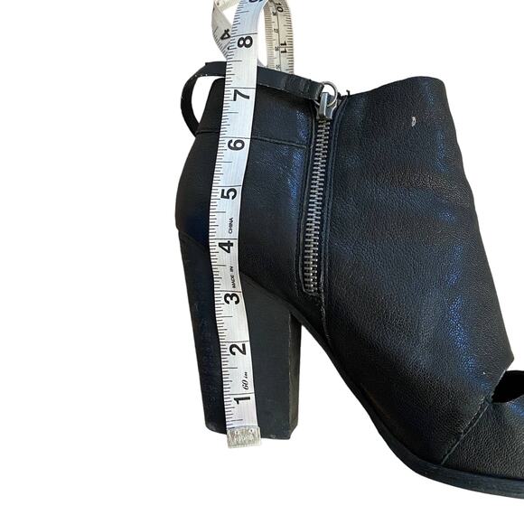 EDGY ESSENTIALS Leather Ankle Booties – Joe’s Black Double Zip – Size 9 - Picture 10 of 10